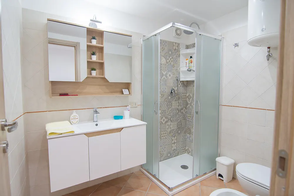 ncantuhome holiday home Palermo bathroom