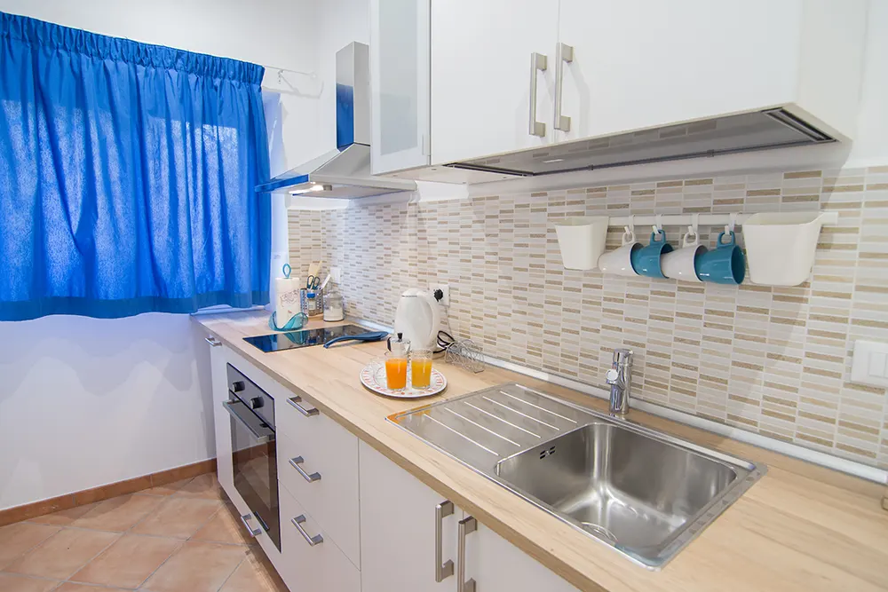 ncantuhome holiday home Palermo Kitchen